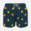Boy Swim Shorts With Ducky Embroidery -Swimwear Family costume bimbo paperelle ricamate 71076891 9fb8 4fcb 999f b22a86c76aa2