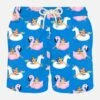 Man Light Fabric Swim Shorts With Summer Girls Print -Swimwear Family pattern 0000 0001 SUGI61 d2582c50 417b 473d 9794 514374ba7c2c 1